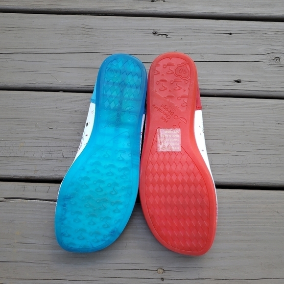 Chocolaticas 3D 3 Dimension Red Blue Hot Chocolate Designs Retro Slip-On Flats - Picture 6 of 10